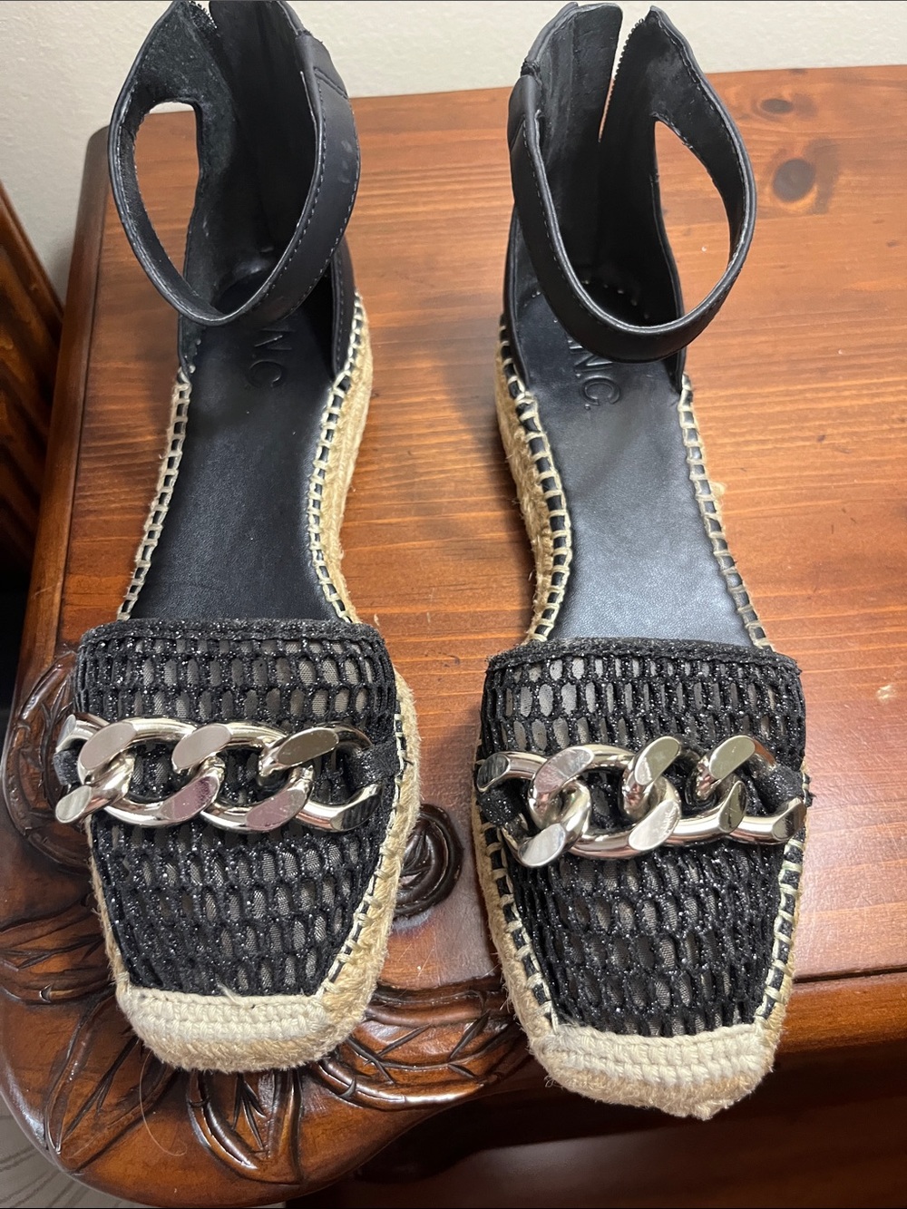 Inc sandals size 8 - Picture 2 of 5